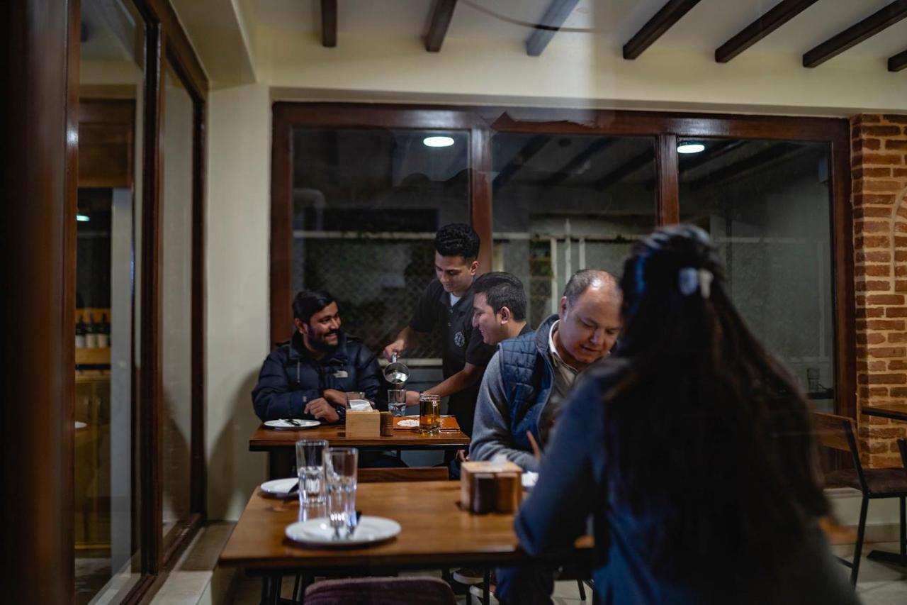 Traditional Stay - A Boutique Hotel Lalitpur Exteriör bild